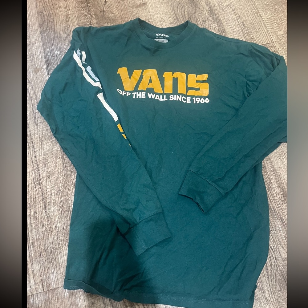 Long sleeve vans shirt